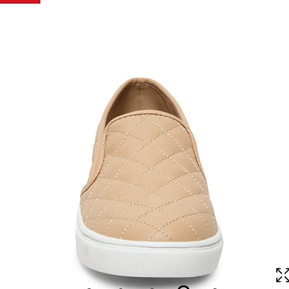Steve Madden Ecentrcq Sporty Chic Quilted Slip-on Sneaker Nude
